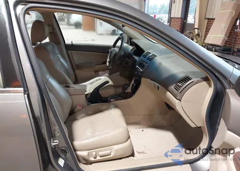 2006 Honda Accord 3.0 Ex z USA, uszkodzony, nr VIN 1HGCM665X6A020963